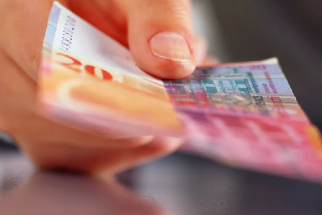 Švicarska središnja banka kani i dalje braniti tečaj franka