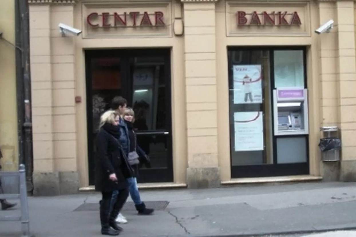 Dioničari Centar banke prihvatili če&scaron;ku ponudu od 75 milijuna kuna