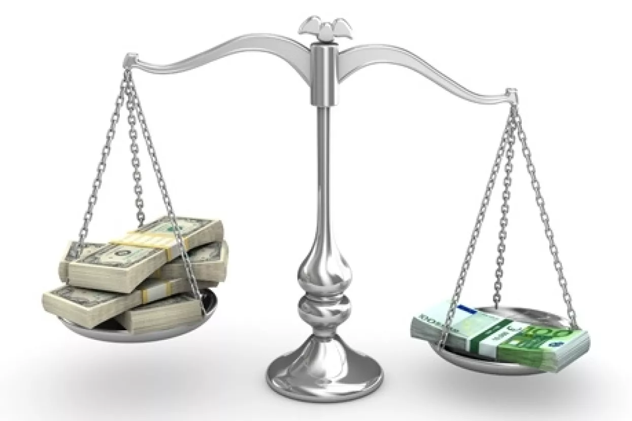 Dolar na najnižoj razini prema euru u zadnjih sedam i pol  mjeseci