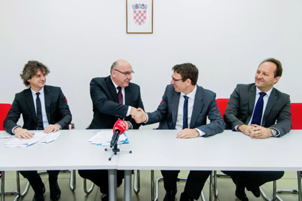 GEN-I će opskrbljivati strujom 35 ministarstava i ureda državne uprave