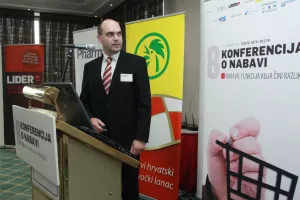 Poluga za razvoj puno je jača u zoni troškova nego u zoni prihoda