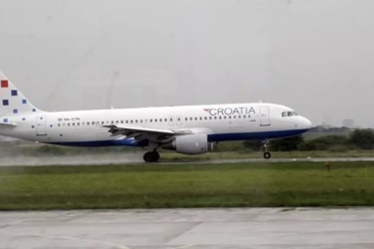 Novi koncesionar preuzeo Zračnu luku Zagreb, sindikati nepovjerljivi