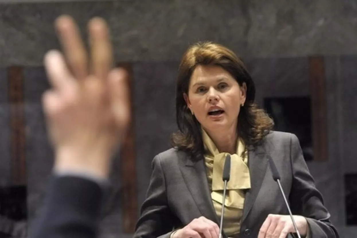 Bratušek pozvala ruske poslovne ljude da ulažu u Sloveniju