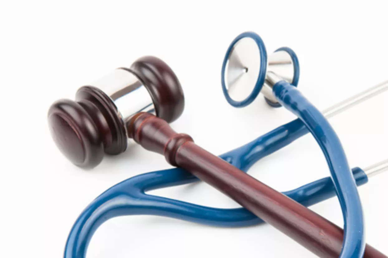 Ustavni sud ukinuo radnu obvezu za liječnike