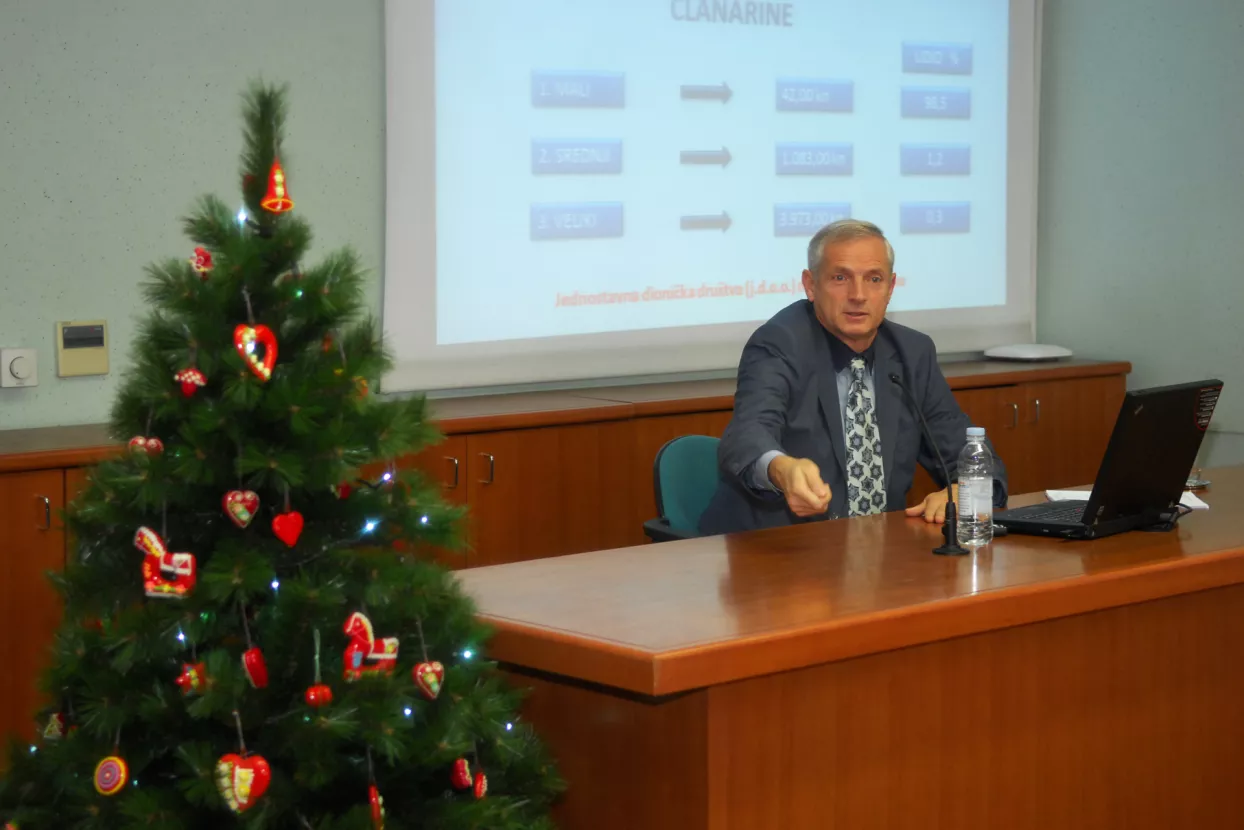 'Ukine li se članarina, Komora je za tri dana gotova'