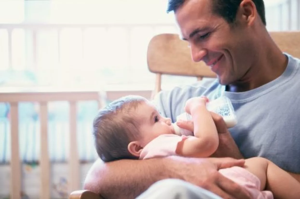 Muškarci priželjkuju roditeljski dopust kako bi se povezali s djetetom, ali i odmorili od posla
