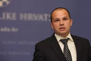 HŽ Cargo mora otpustiti 1100 radnika i smanjiti plaće 20 posto ili ide u stečaj!