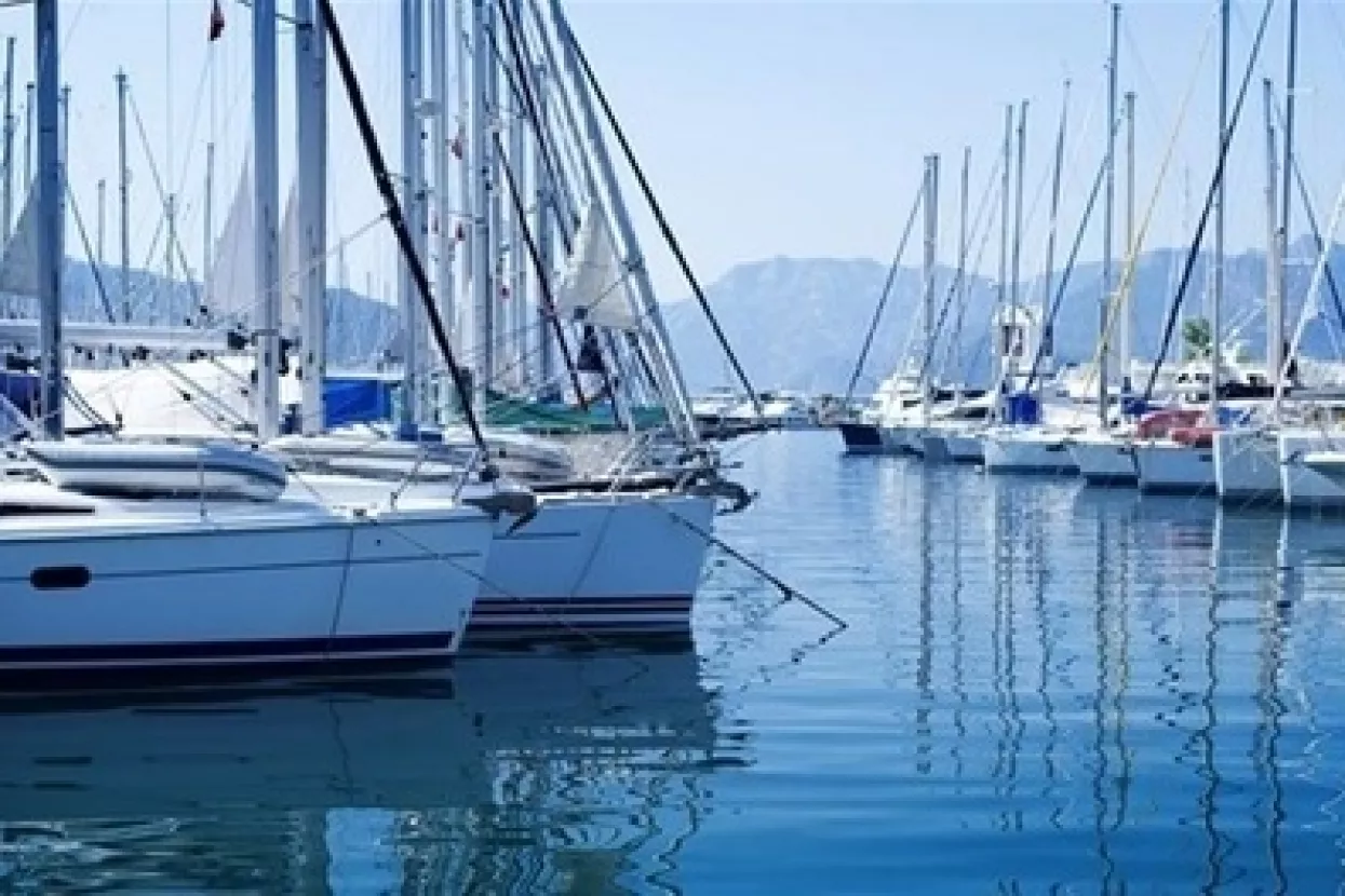 AZTN istražuje postoje li zabranjeni sporazumi među osiguranjima i marinama