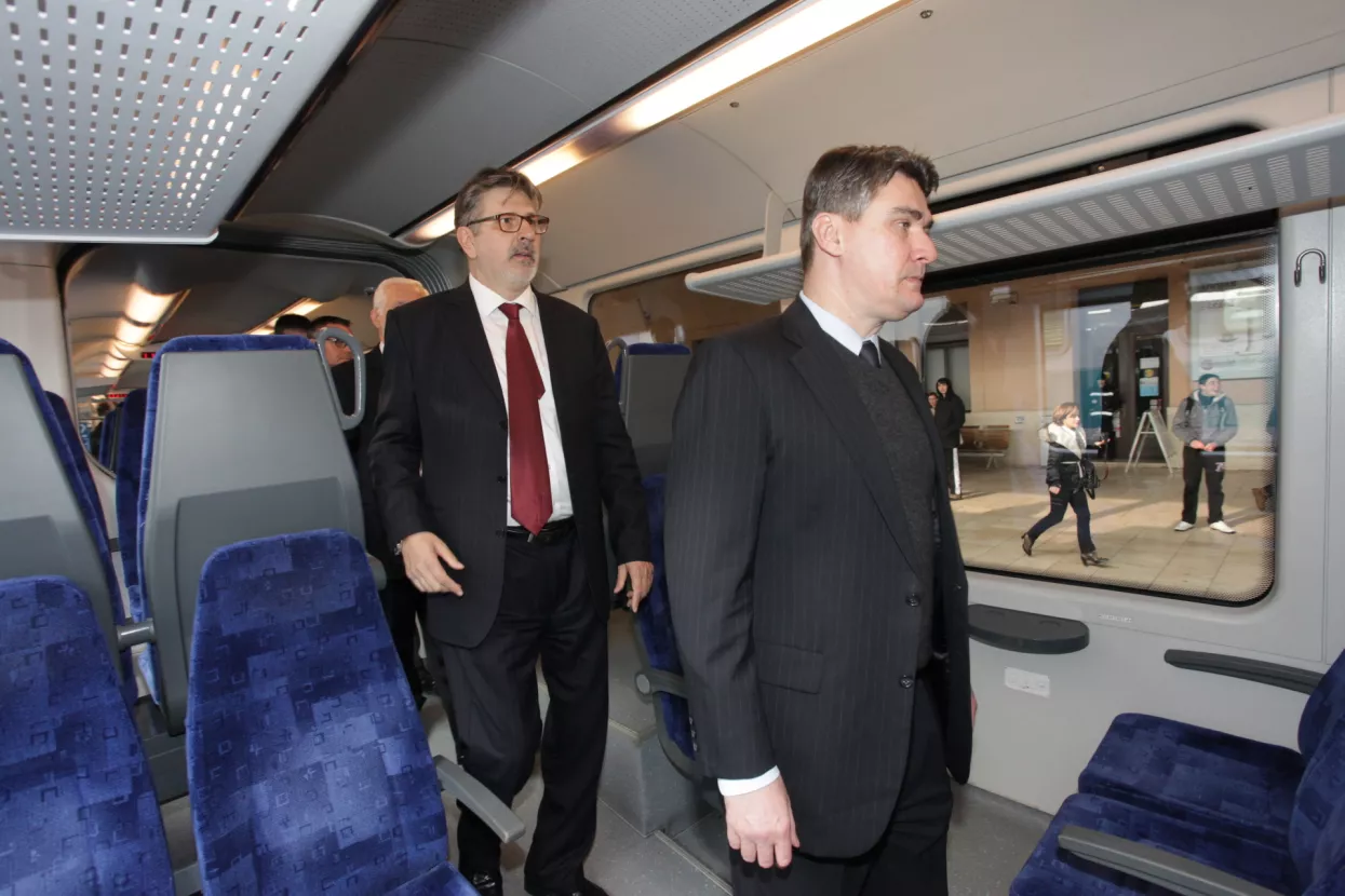 Potpisan ugovor o gradnji vlakova za HŽ Putnički prijevoz