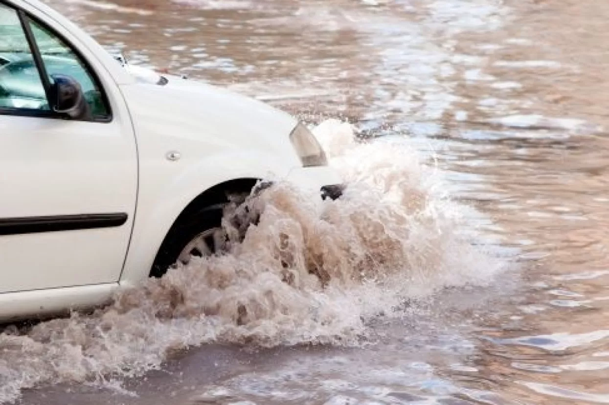 Potok na Jarunu probio nasip