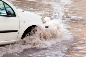 Potok na Jarunu probio nasip