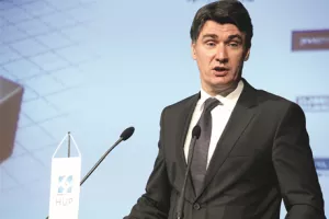 Sudeći prema rezultatima rada Vlade, smanjenje plaća bi moralo biti 10 posto