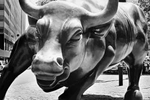 S&P 500 indeks samo bod nadomak rekorda