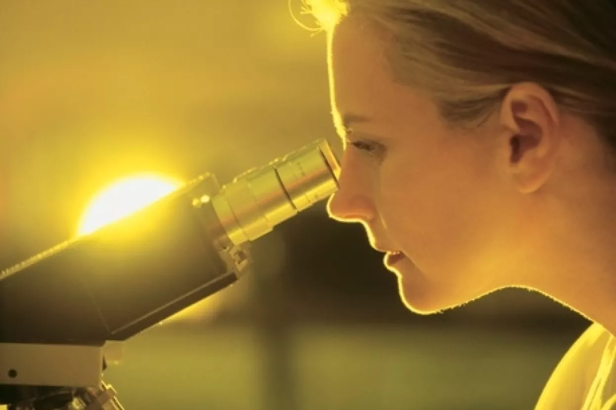 Znanstvenici razvili kacigu koja mikrovalovima otkriva moždani udar