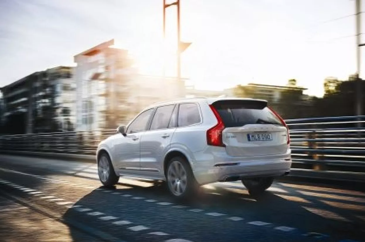 Volvo XC90: Švedski metal za 21. stoljeće