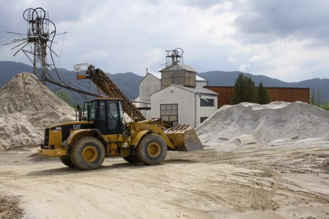 Hrvatska potrošila sto milijuna dolara za uvoz pijeska iz vlastitih rijeka