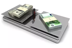 Kakvu budućnost euru i dolaru predviđaju stručnjaci Deutsche Bank?