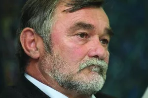 Tim Kabel - Nema partnera do Australca