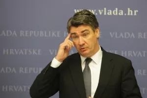 Milanović: Vlada ne planira odustati od monetizacije autocesta