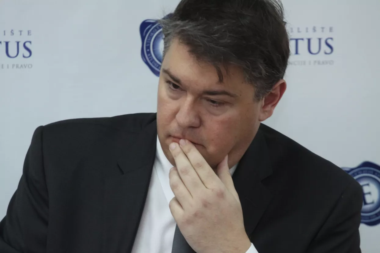 Lalovac: Nema prostora za povećanje javnog duga zbog Ine