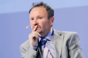 Lovrinčević: Vlada bi trebala imati plan B ako propadne monetizacija