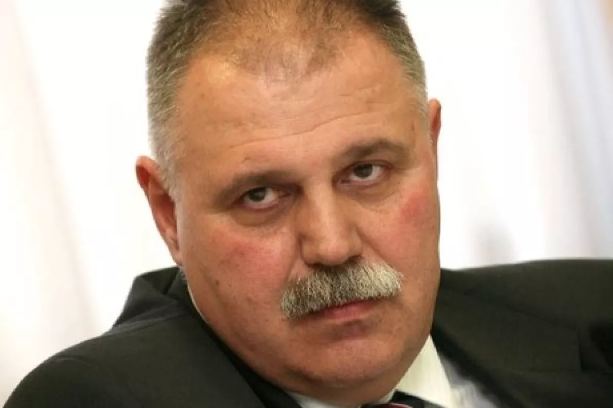 Šuker: Vladin je prijedlog čista politizacija Porezne uprave