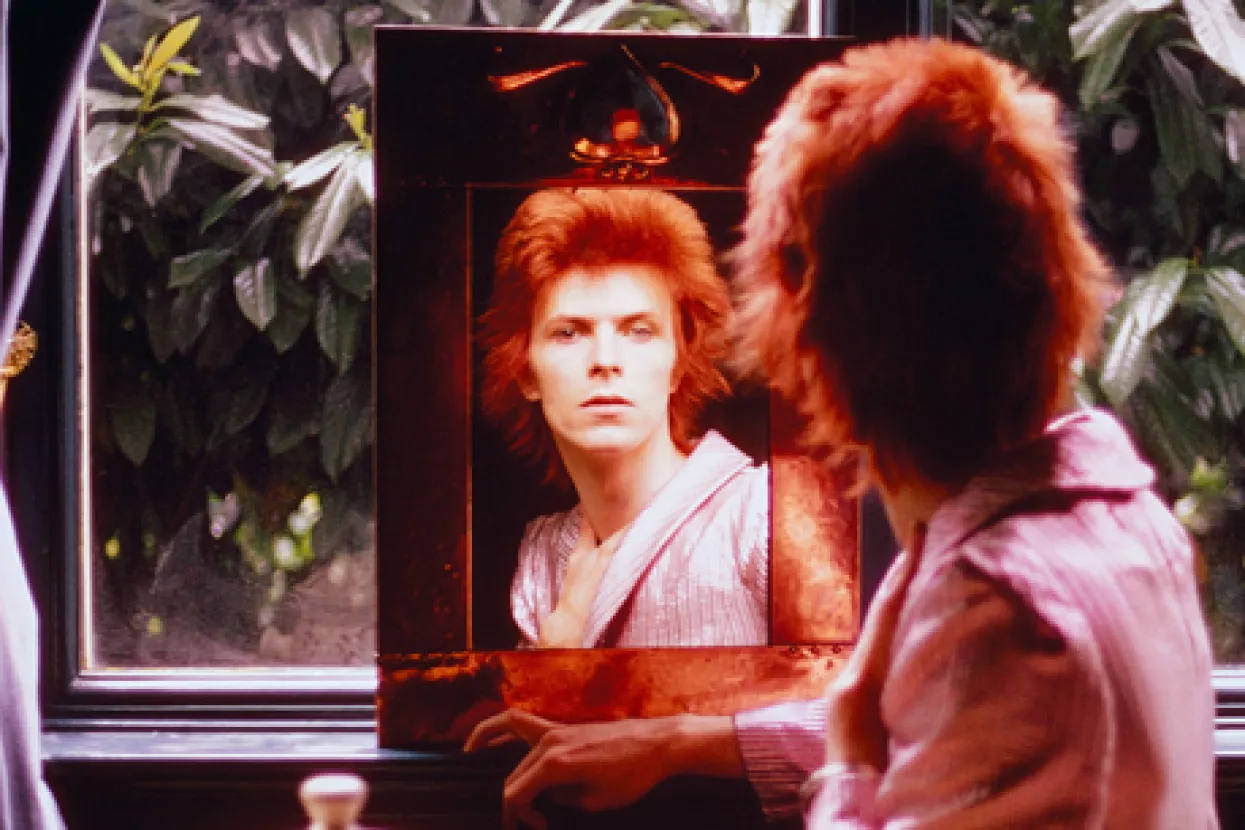 Najnovija antologija Davida Bowiea s gotovo 50 hitova