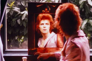 Najnovija antologija Davida Bowiea s gotovo 50 hitova