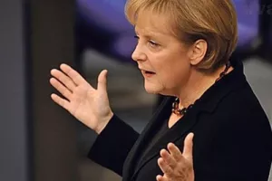Merkel naljutila Rim i Pariz - 'Nek' se bavi svojim problemima'