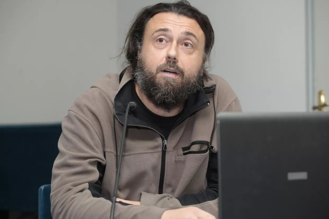 Više zadruga i samoupravljanja mogući su ekonomski plan ORaH-a?