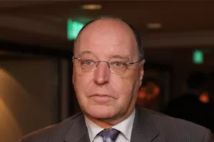 HUB: Država retroaktivno zadire u privatno-pravne poslovne odnose što je ustavno upitno