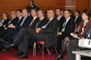 O čemu se govorilo na HAKOM-ovom danu tržišta?