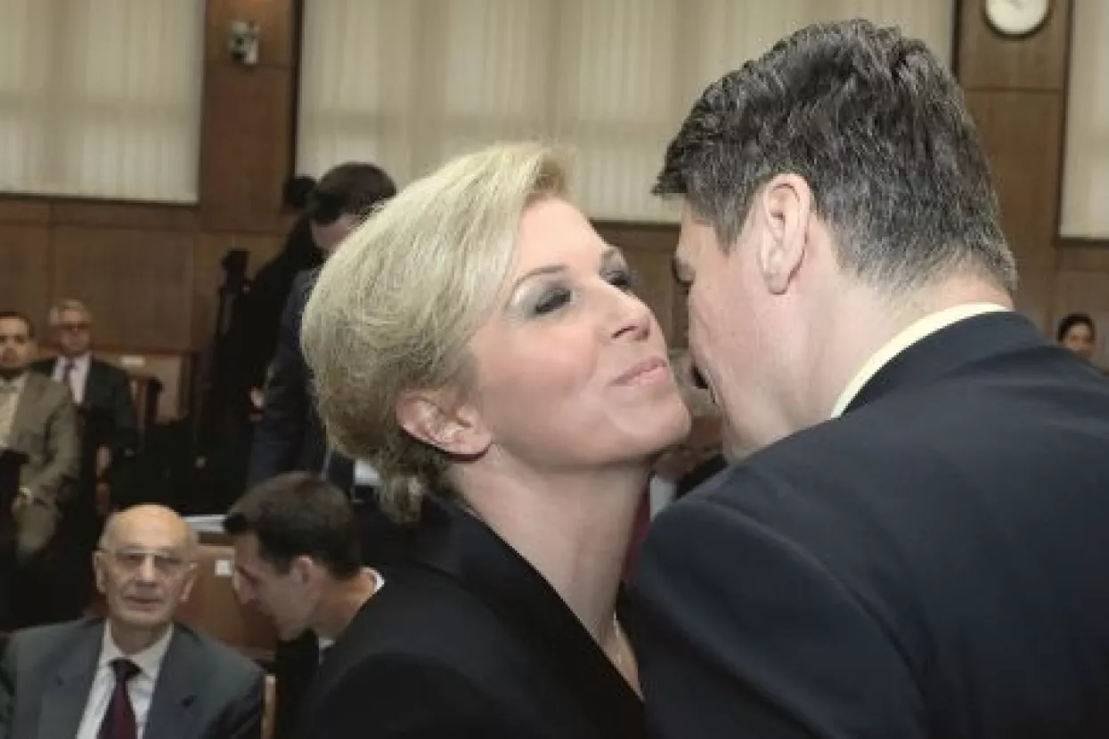 Pantovča&scaron;tvo: &Scaron;to su dalje izbori  i laži, Pantovčak je miliji i draži