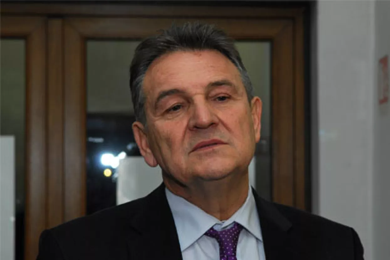 Čačić: Bez mogućnosti otkaza u državnom sektoru društvo će i dalje propadati