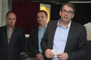 Zastupnik Mercedesa prodao 767 osobnih automobila i preko 350 gospodarskih vozila