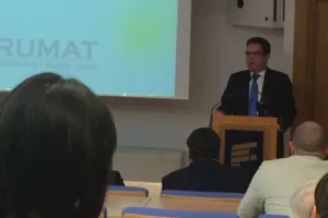 Neefikasan javni sektor umjesto gospodarstvu služi samome sebi