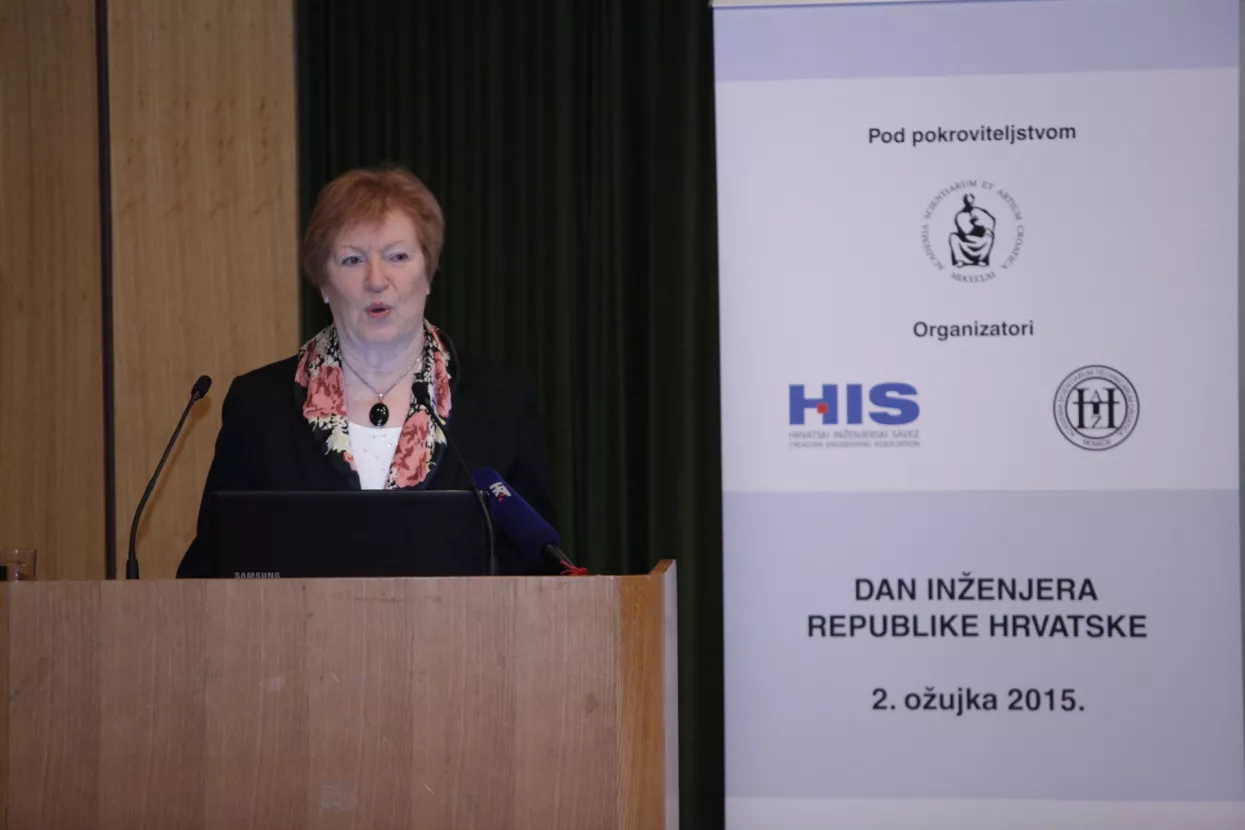 Tehničke struke zahtijevaju bolju zastupljenost u upravljanju državom