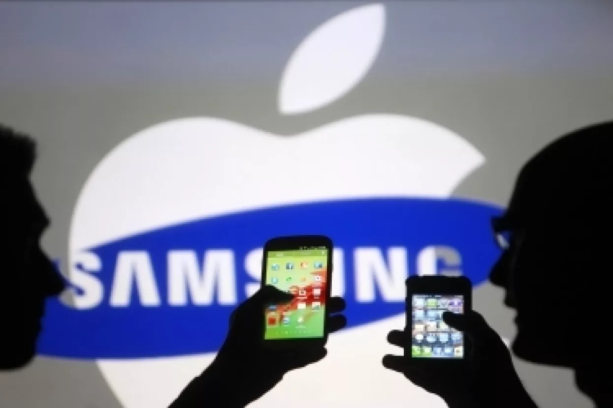 Apple je u posljednjem kvartalu 2014. prestigao Samsung po broju prodanih smartphonea