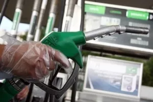 Spremnik benzina od 50 litara jeftiniji za kunu, dizela 4 kune
