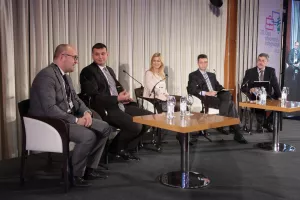 Koliko nam je informatizacija u deset godina promijenila život i poslove?