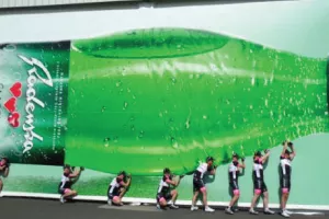 Operacija (na) tri srca