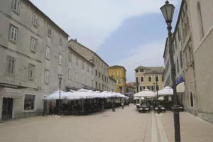 Zaludu plan kada država glasuje protiv svoje tražbine