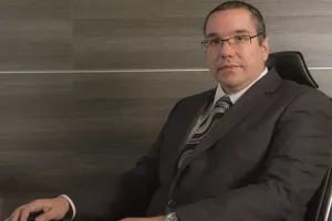 Nakon Tomašićeva odlaska mjesto direktora pripalo njegovu zamjeniku Vedranu Sabolu