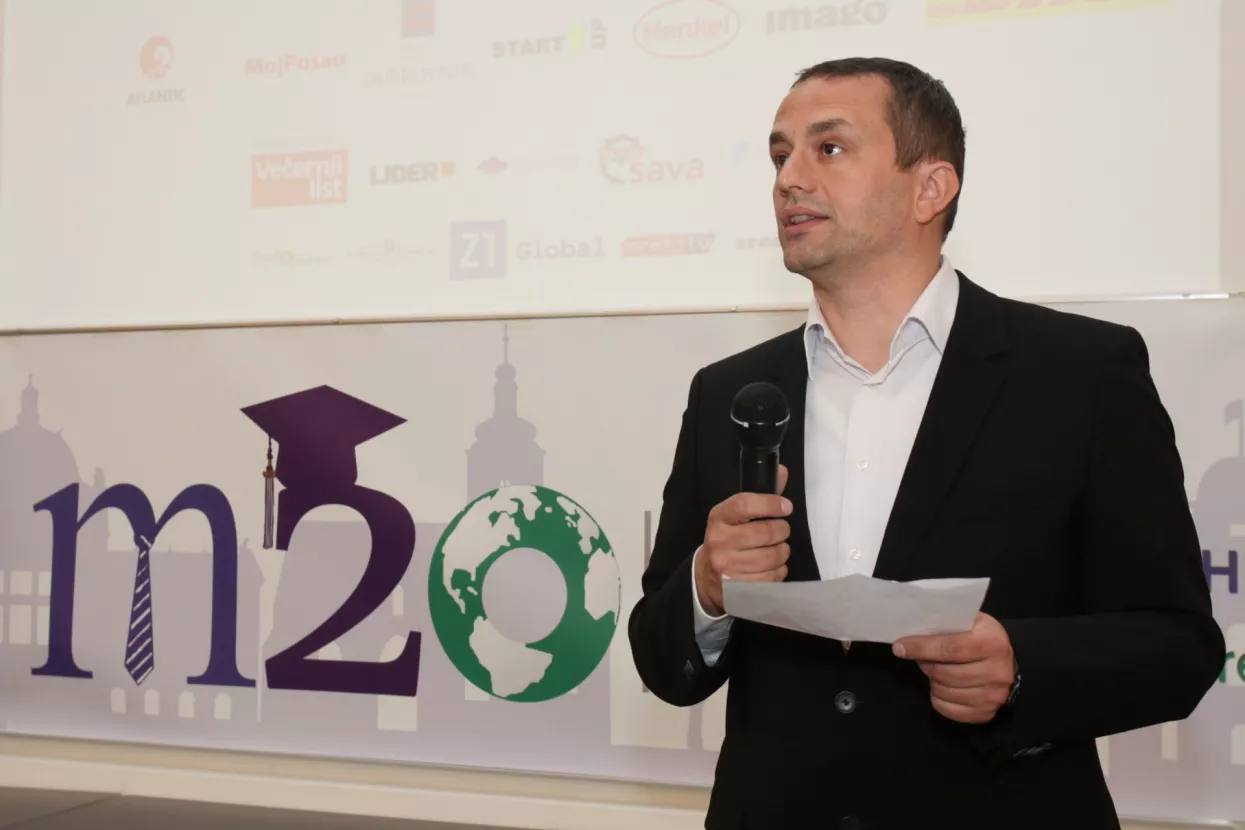 Otvorena studentska konferencija Youth reshaping future