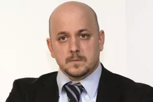 Tvrdo prizemljenje jahača jednostavnih d.o.o.-ova