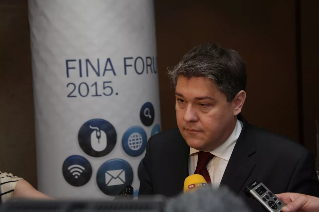 Novi zakon o stambenom kreditiranju mogao bi riješiti problem kredita u švicarskim francima