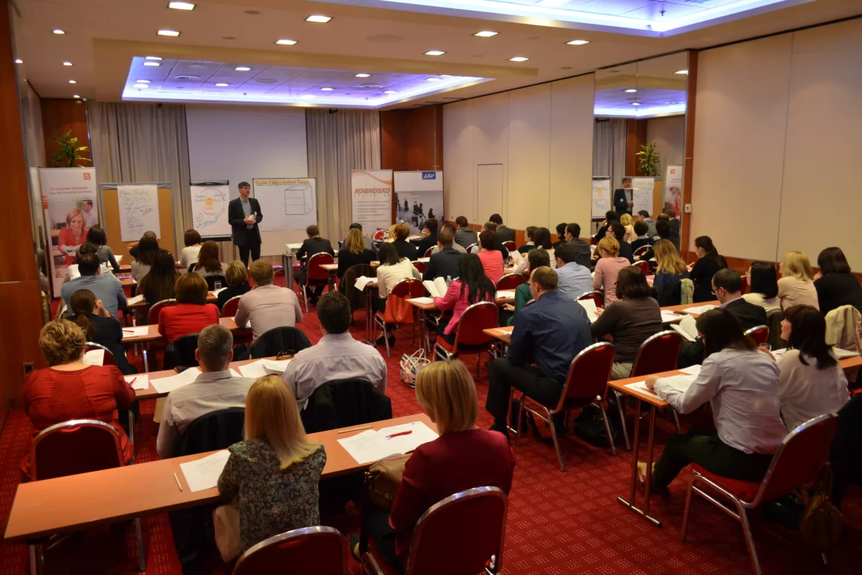 Modern Budgeting by Dietmar Pascher