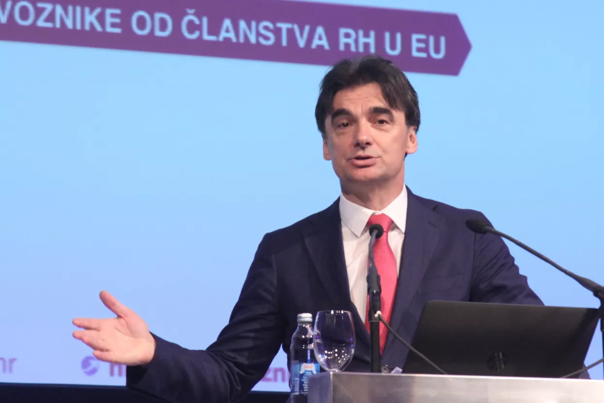 Grčić: Prodaja TDR-a doprinos inoulaganjima, no ne bi mi bilo žao ni da je ostao u hrvatskim rukama