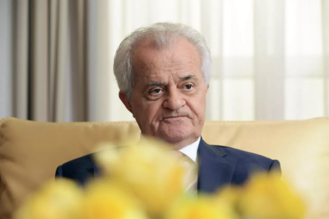 Besmislene su kompanijske zabrane spavanja u hotelu  s pet zvjezdica