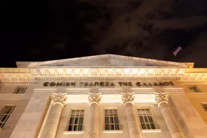 Ciprasu bi dobro došli savjetnici Luković i Radaković